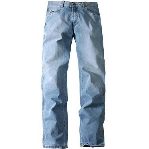 bugatti Jeans hellblau 66600/Texas-D/320